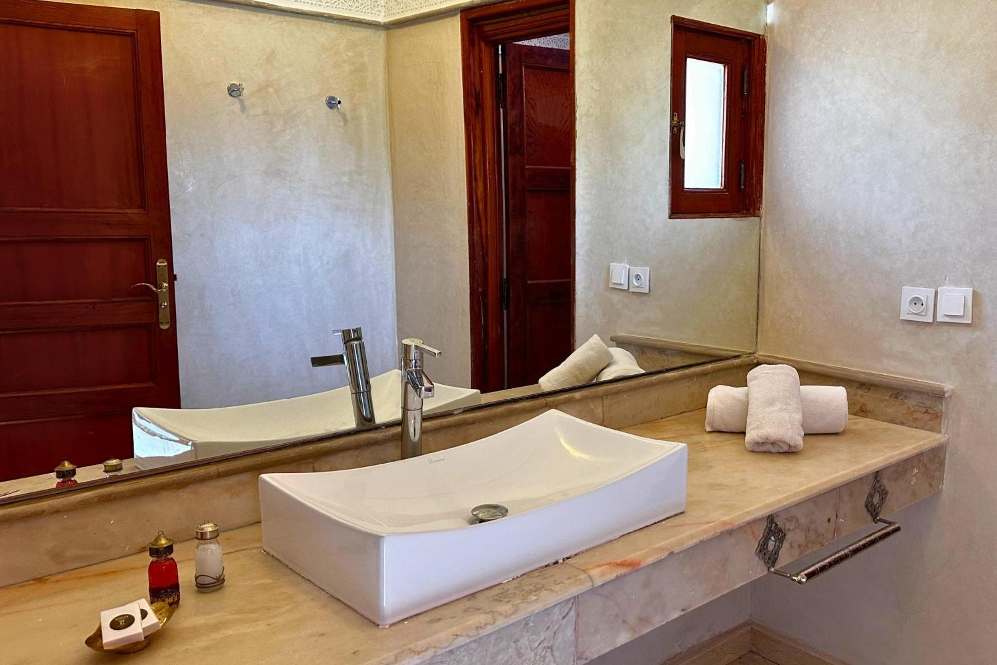 Nomadz Palace Touggana Экстерьер фото
